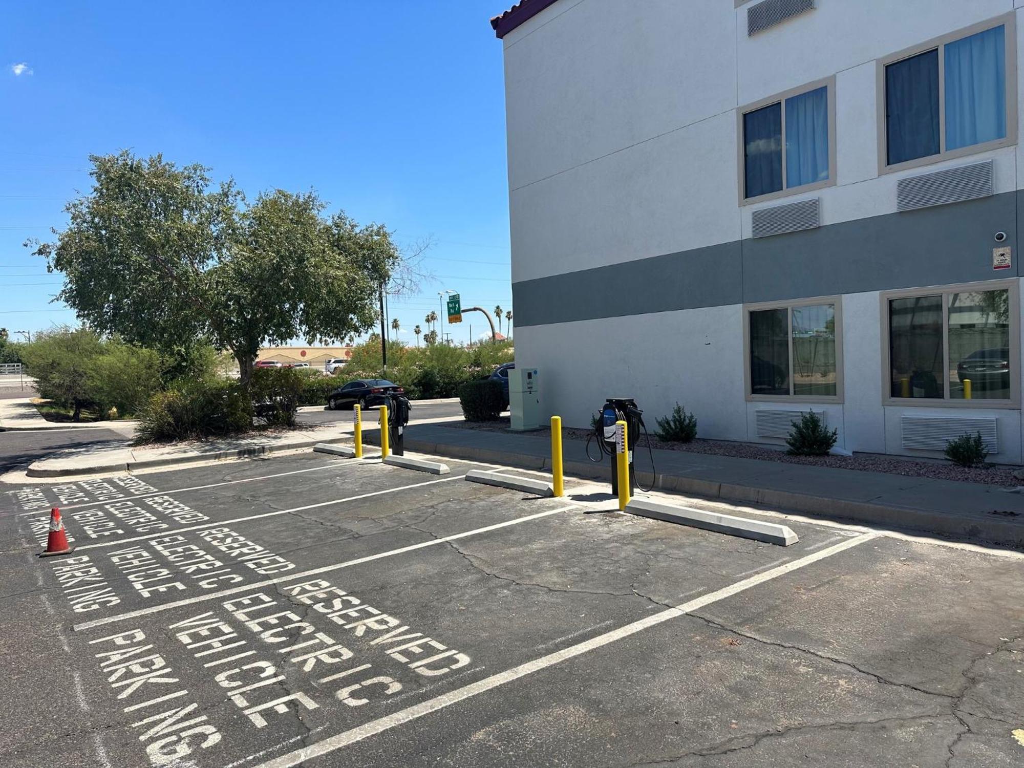 Red Roof Inn Phoenix North - I-17 At Bell Rd Exterior foto